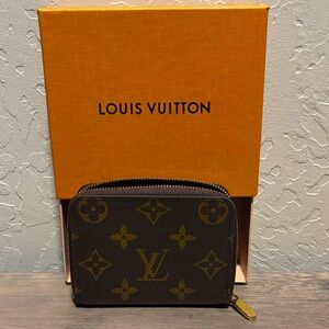 Louis Vuitton Monogram Zippy Coin Wallet
